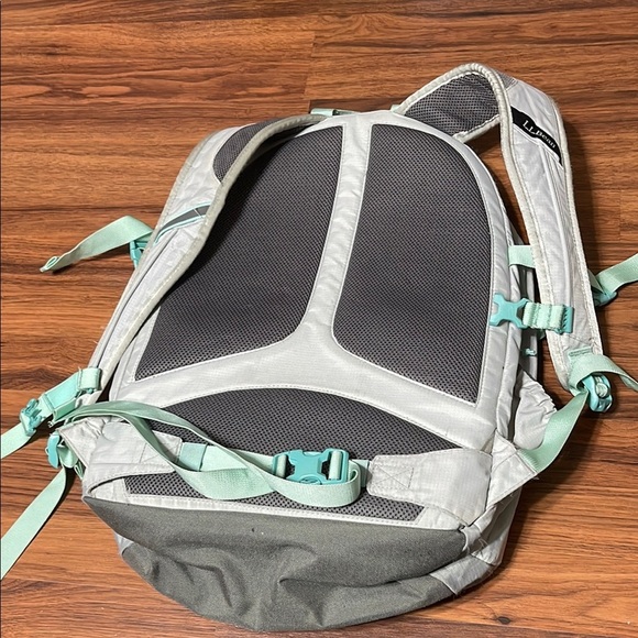 L.L. Bean Gray and Mint Backpack - Picture 5 of 8